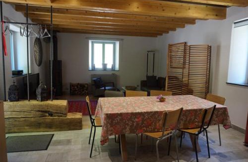 Rupt-sur-Moselle House | le 18 bis