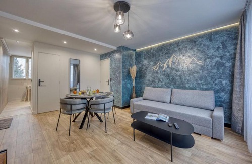 Fontaine Apartment | Le 18 Prévost - Square