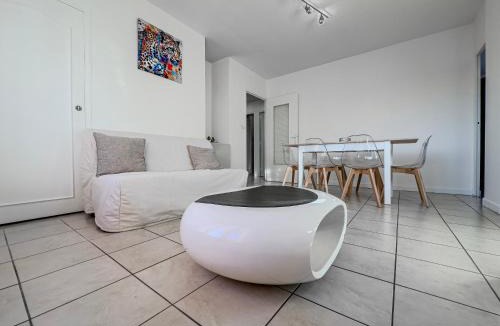 Saint-Martin-d'Heres Apartment | Le 19 Lavigne - Parking