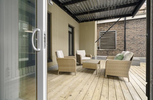 Saint-Roch Apartment | Le 1911 Condo Luxueux