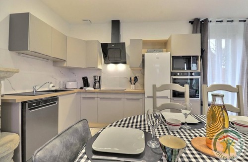 Dinge House | Le 1911 - Dinge - Gîte