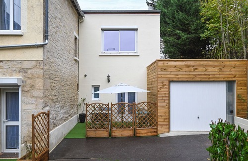 Le Bas Vaucelles Apartment | Le 2 du Clos Fleuri - Avec espace extérieur