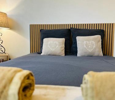 Caen City Centre Apartment | Le 2 - Grand studio Caen Centre Port de plaisance