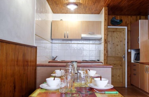 Le Lavachet Apartment | Le 2100 A et B (Lavachet) by Interhome