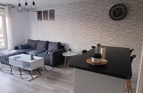 Carrieres-sous-Poissy Apartment | Le 212 Cosy Home Paris