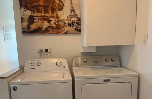 Saint Hyacinthe Apartment | Le 2316 Beautiful, Cosy 40 Km to Montreal