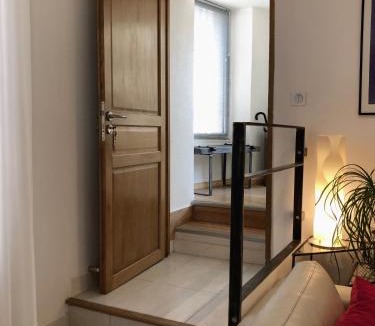 Mont Duplan Apartment | Le 26