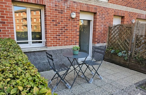 Valenciennes Apartment | Le 28 : Studio - Terrace & Garden (Near Tram)