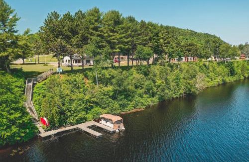 Saint-Jean-des-Piles Ski Chalet | Le 2800 du Parc