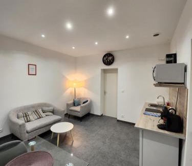 Epernay Apartment | Le 29