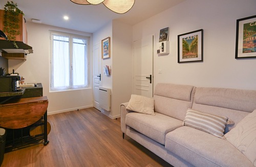 Le Bas Vaucelles Apartment | Le 3 du Clos Fleuri - Proche Hippodrome