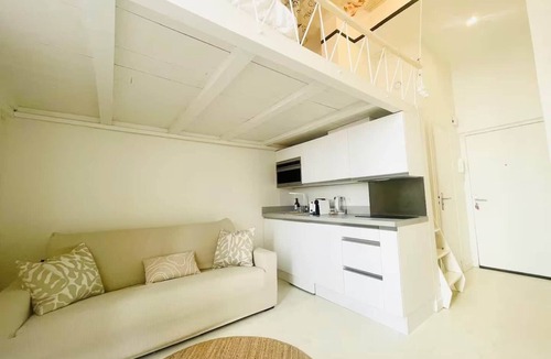 Lepante Quarter Apartment | Le 30: Studio Arty