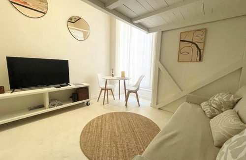 Lepante Quarter Apartment | Le 30: Studio Arty