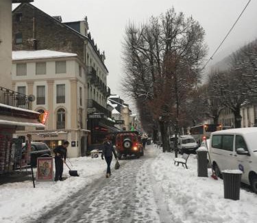 Bagneres-de-Luchon House | LE 41 AVENUE FOCH