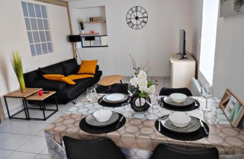 Bouguenais Apartment | Le 4midable - Chaleureux 2 pièces