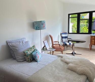 Mornac-sur-Seudre Bed & Breakfast | Le 5 bis