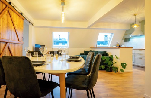 Saint-Omer Apartment | Le #7/City center - Parking - Balcony - 6 Pers