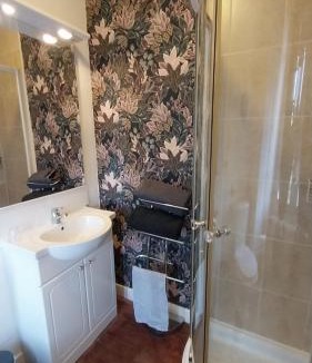 Saint-Sornin-Lavolps House | le 7 pompadour