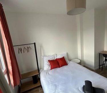 Bobigny Apartment | Le 75 Vaillant Spacieux 4 Chambres Paris Est