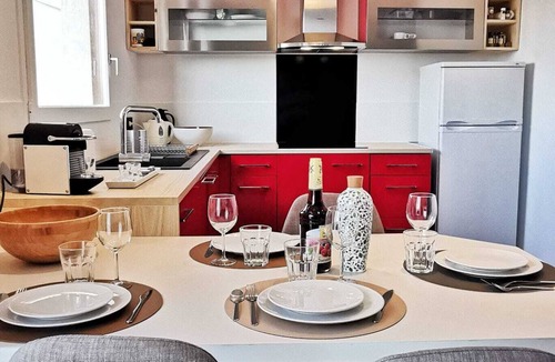 Noisy-le-Grand Apartment | Le 79 Reflets de la Marne