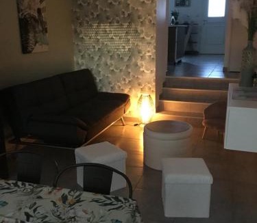 Saint-Laurent-sur-Sevre House | Le 7ter, maison calme piscine partagée