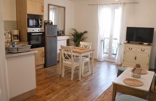 Mers-les-Bains Apartment | Le 8 ∙ Appartement cosy avec balcon vue sur mer