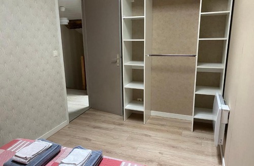 La Rochefoucauld Apartment | Le 8 Cour