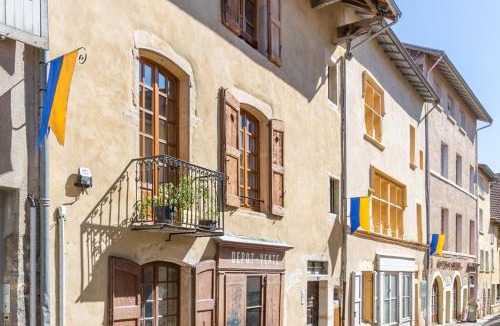 Cremieu Apartment | Le 8 rue Mulet