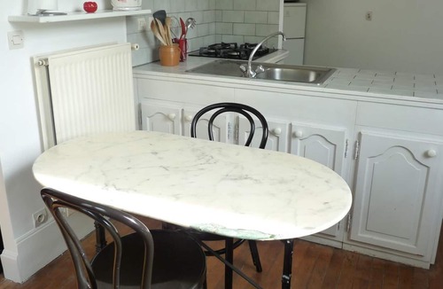 Quartier du Petit-Montrouge Apartment | Le Alésia : Classic French Apartment in Historical Montparnasse Area