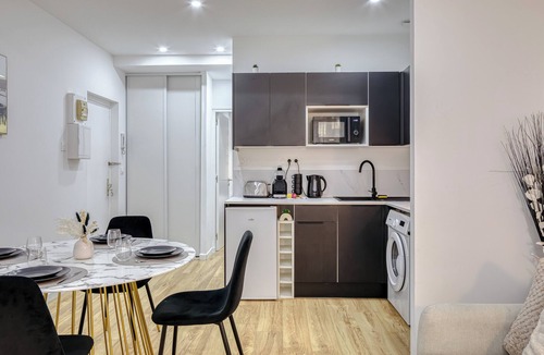 Quartier Vieux Marche-Cathedrale Apartment | Le Aurélie, charmant F2 avec baignoire balnéo !