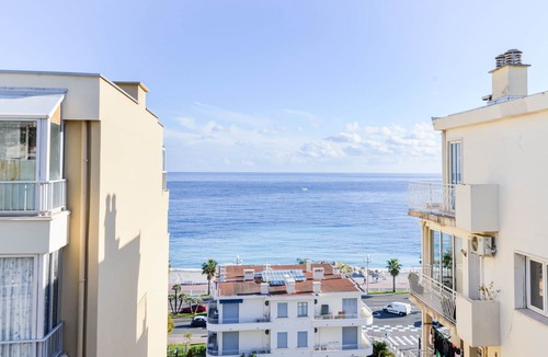 Fabron Apartment | Le Béryl - Apt 2 chambres vue mer