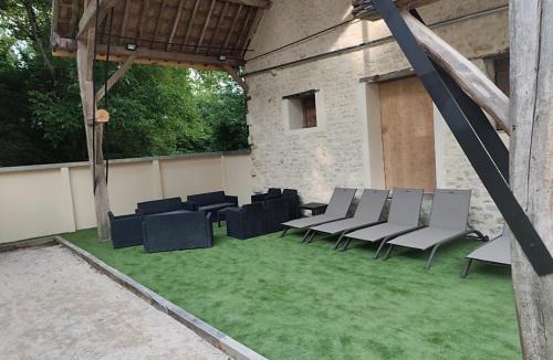 Chablis House | Le Bacchus