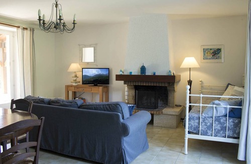 Condom Other | Le Baco, a warm welcome