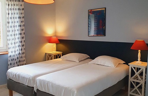 Condom Other | Le Baco, a warm welcome