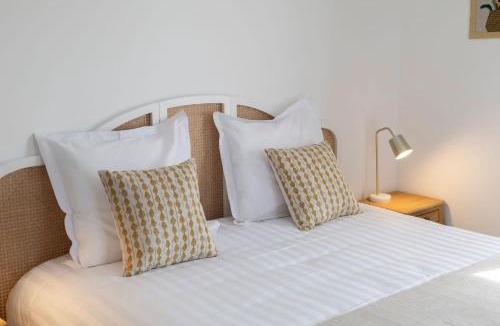 La Roquebrussanne Hotel | Le Baguier