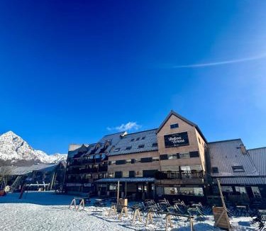 Reallon Hotel | Le Balcon des Ecrins