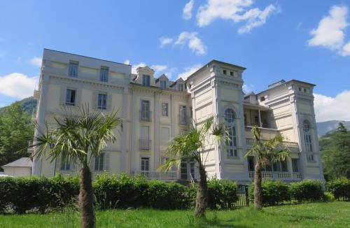 Argeles Gazost Apartment | Le Balcon du Parc, entre Lourdes et Gavarnie