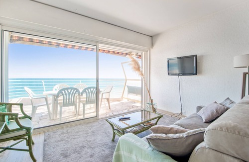 Cros-de-Cagnes Apartment | Le Balcon sur la Baie - Welkeys