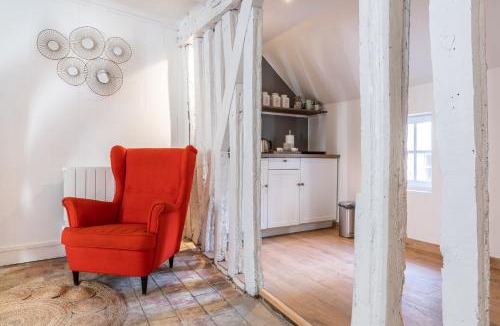 Enclos Apartment | LE BALDAQUIN/Les Suites Romantiques Honfleur