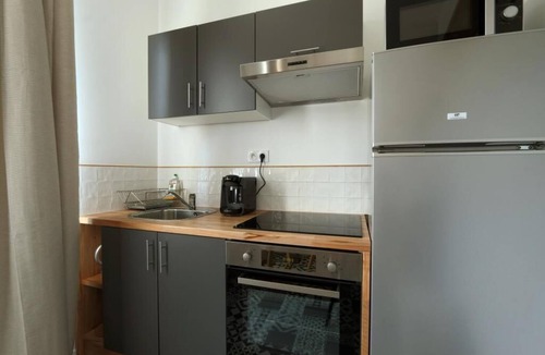 La Fuye-Velpeau Apartment | Le Balzacien - apartment near train station