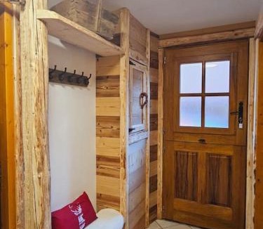 Bonvillard House | Le Banc Des Seilles