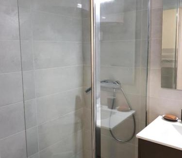 Port Rive Gauche Apartment | Le barberousse