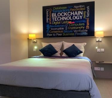 Cholet Apartment | Le Baron Centre - Garage privé - Wifi fibre - classé 3 étoiles
