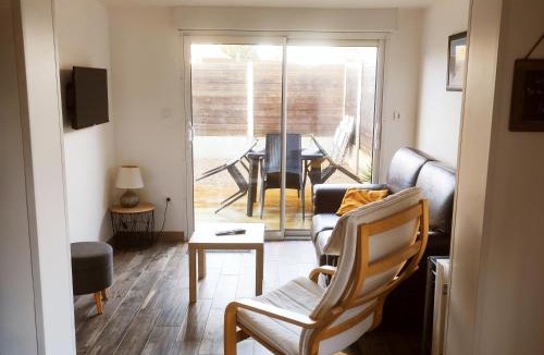 Favieres House | Le Bas Champ