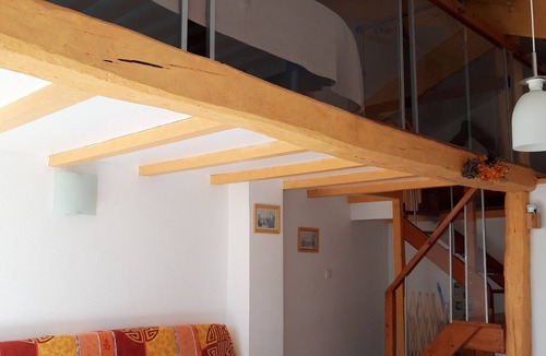 Vix Apartment | "Le Bas des Vignes" country gîte and B&B