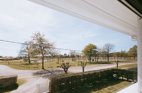 Begaar House | Le Basta House