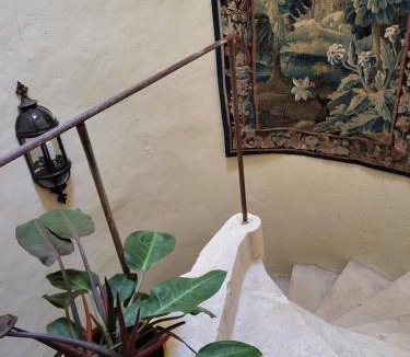 Marnay Bed & Breakfast | Le Bastion