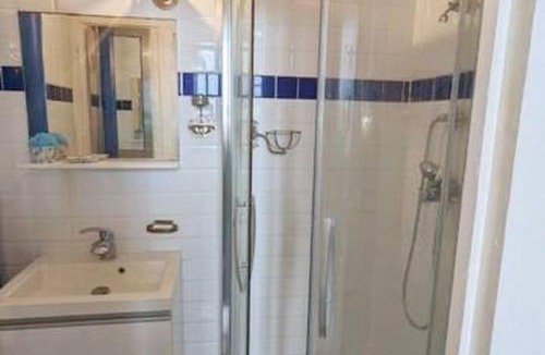 Houlgate Apartment | Le Bateau - Atypique Vue Mer 4P