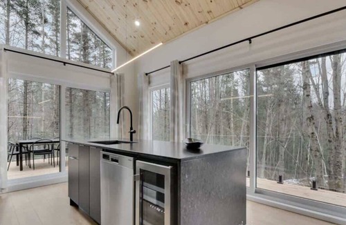 Pont-Rouge Ski Chalet | Le Baumier | Relaxation Luxury | Private spa and f
