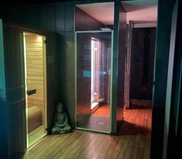 Henin-Beaumont Apartment | Le bdj spa